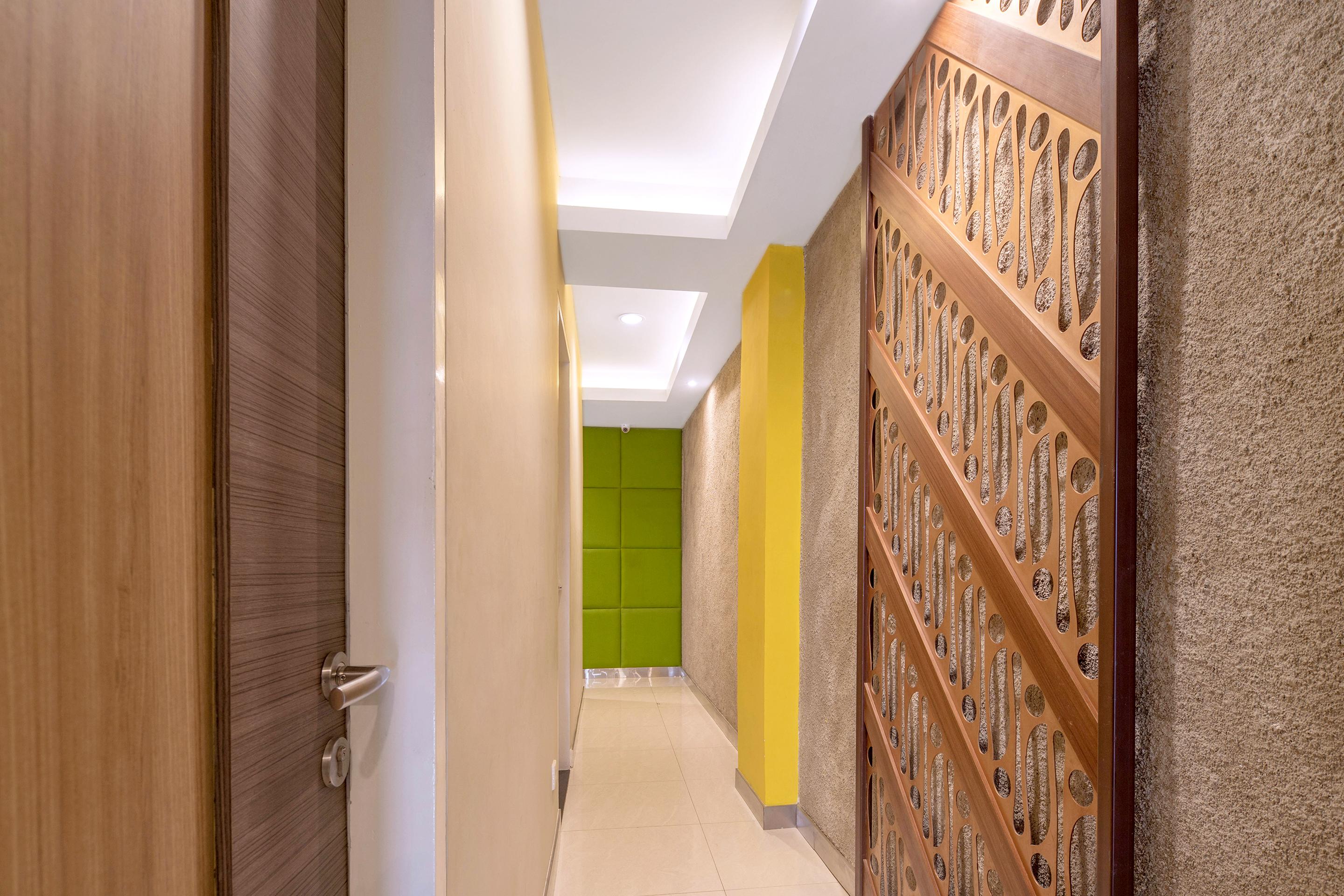 Super Oyo Capital O 1121 Orienchi 2 Hotel Jakarta Exterior photo