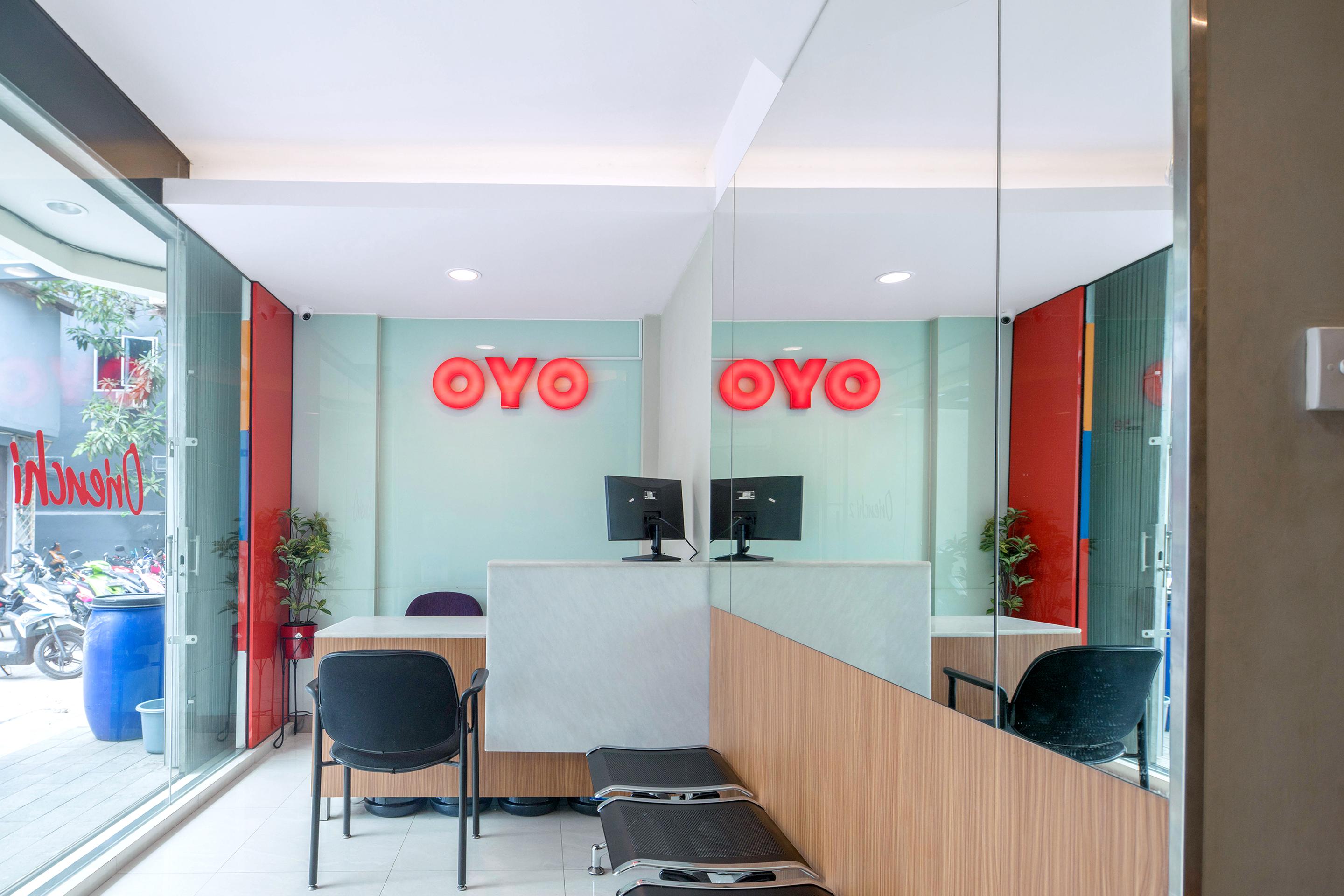 Super Oyo Capital O 1121 Orienchi 2 Hotel Jakarta Exterior photo